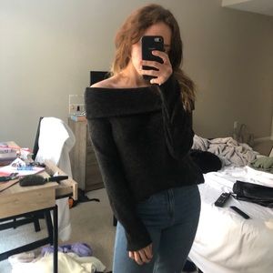 EUC Off The Shoulder Sweater
